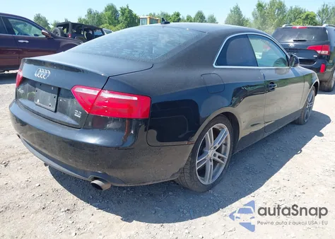 2009 Audi A5 3.2L z USA, uszkodzony, nr VIN WAUDK78T79A009320